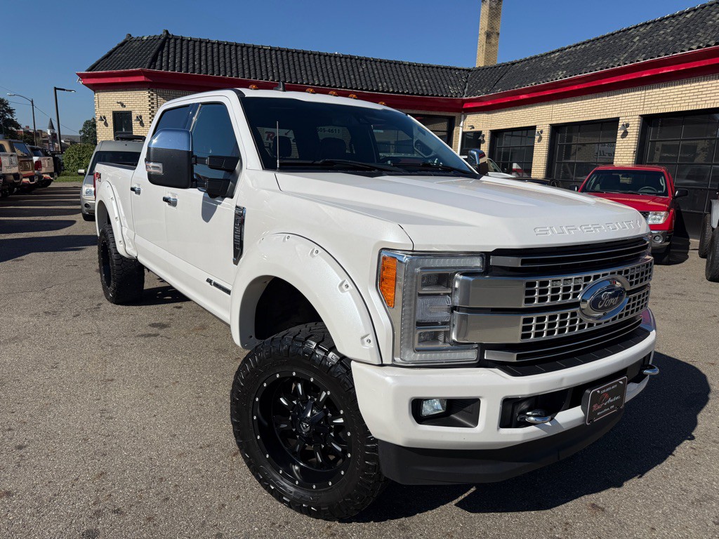 2019 Ford F-350 Image 2