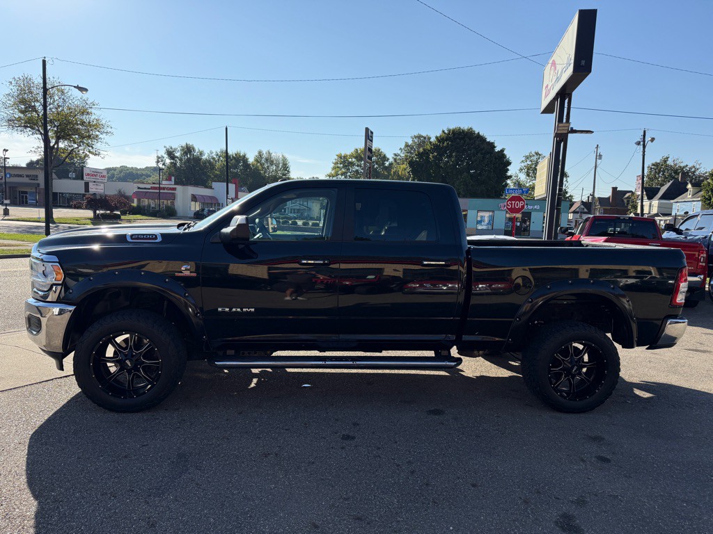 2019 RAM 2500 Image 2