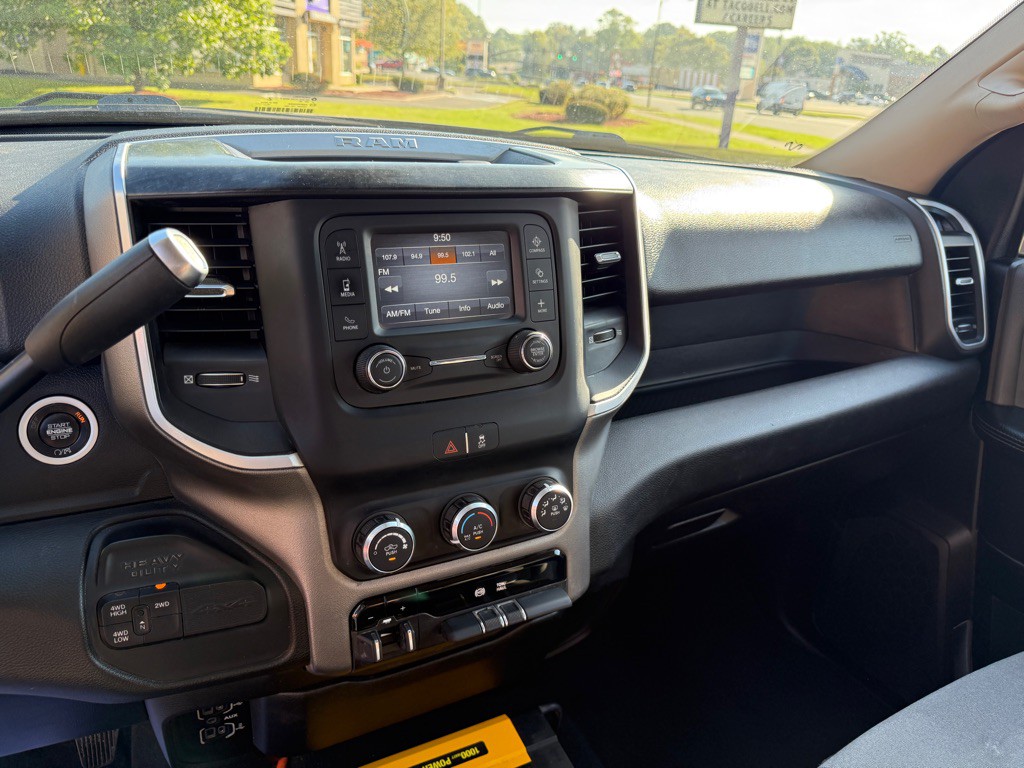 2019 RAM 2500 Image 14