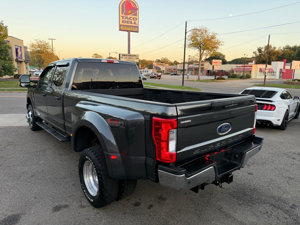 2017 Ford F-350 Image 5