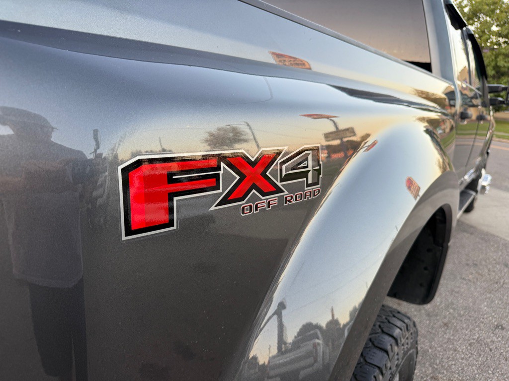 2017 Ford F-350 Image 7