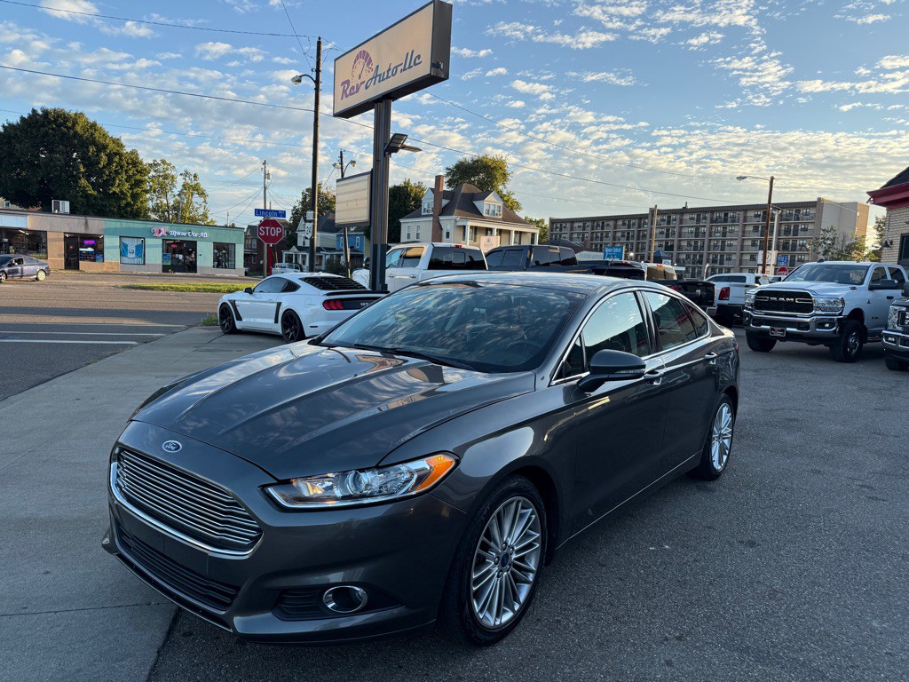 2015 Ford Fusion Image 1