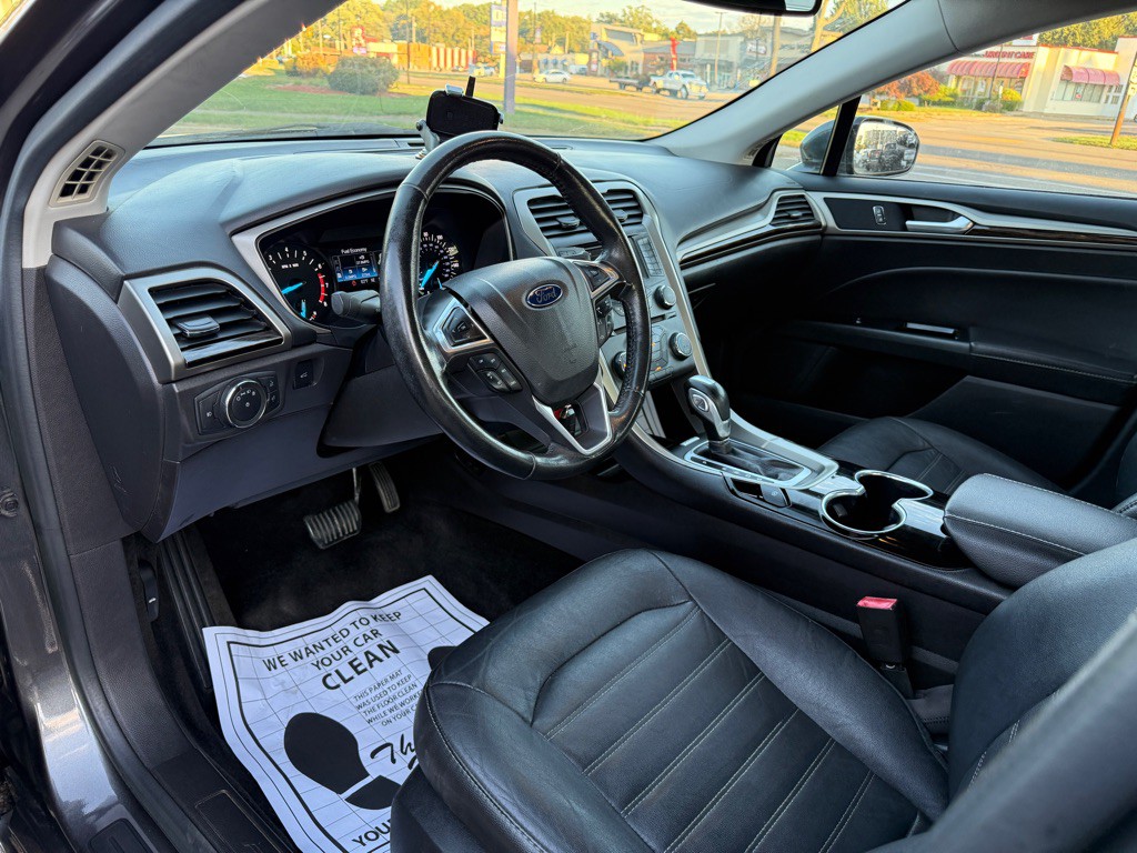 2015 Ford Fusion Image 13
