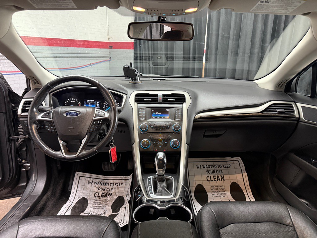 2015 Ford Fusion Image 14