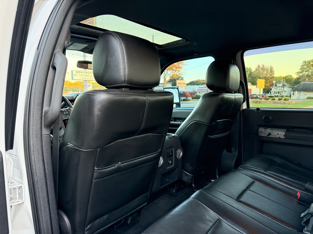 2013 Ford F-350 Image 12