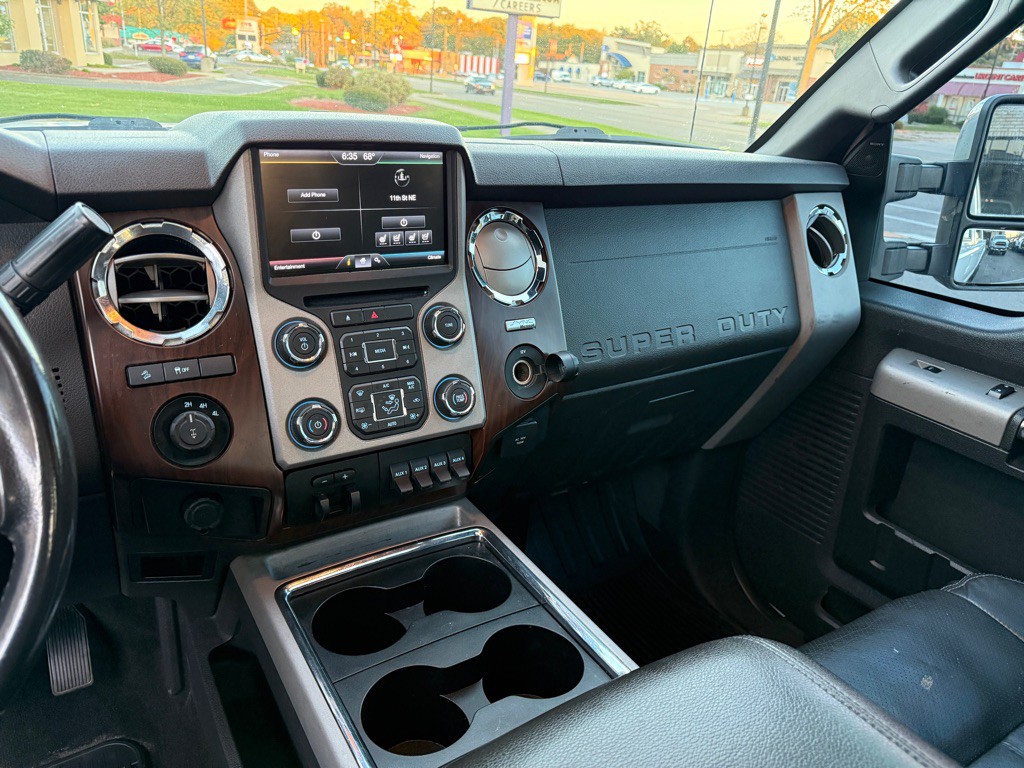 2013 Ford F-350 Image 15