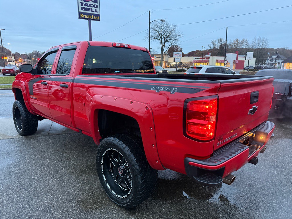 2017 Chevrolet Silverado 1500 Image 8