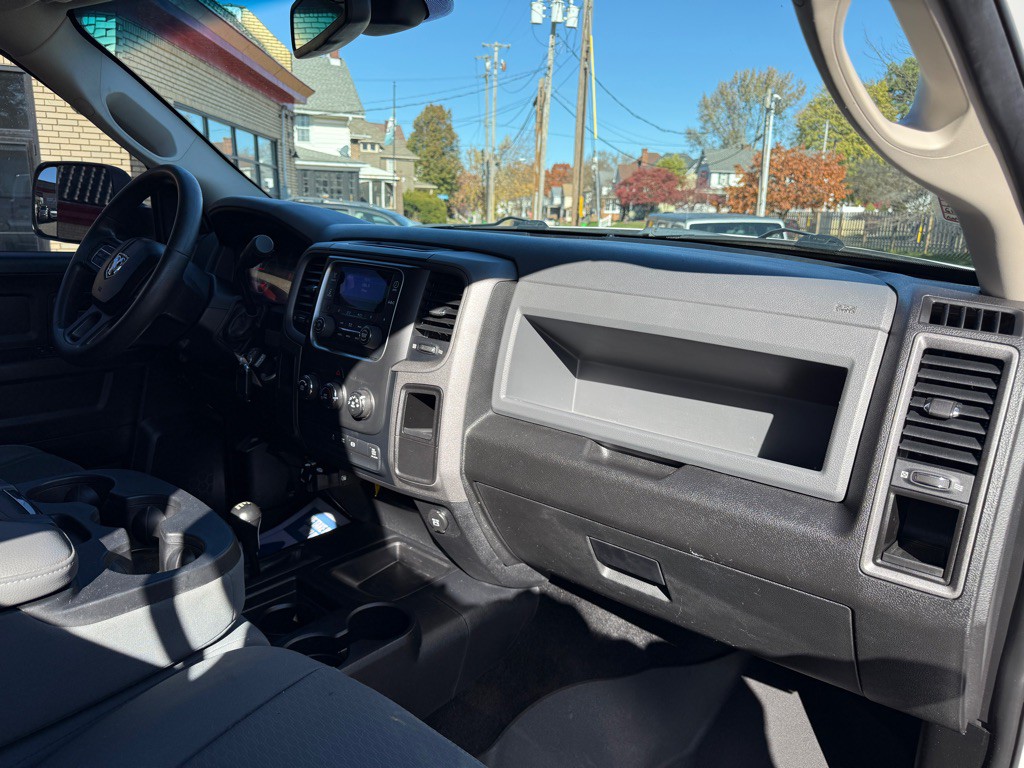 2013 RAM 2500 Image 10