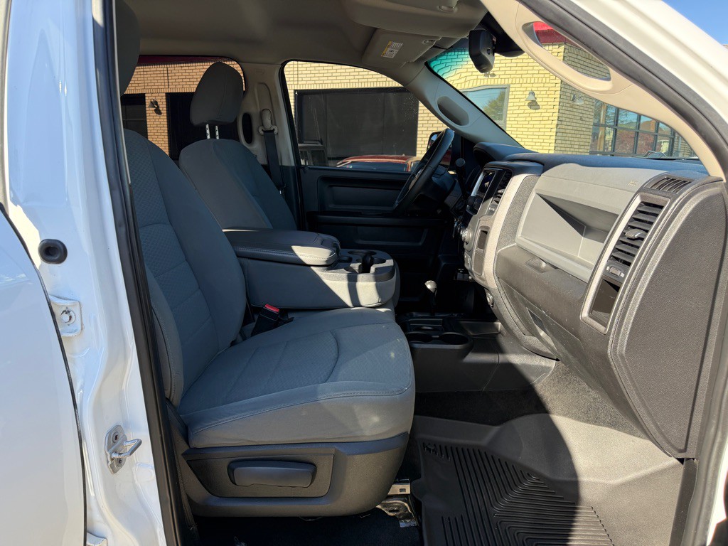 2013 RAM 2500 Image 11