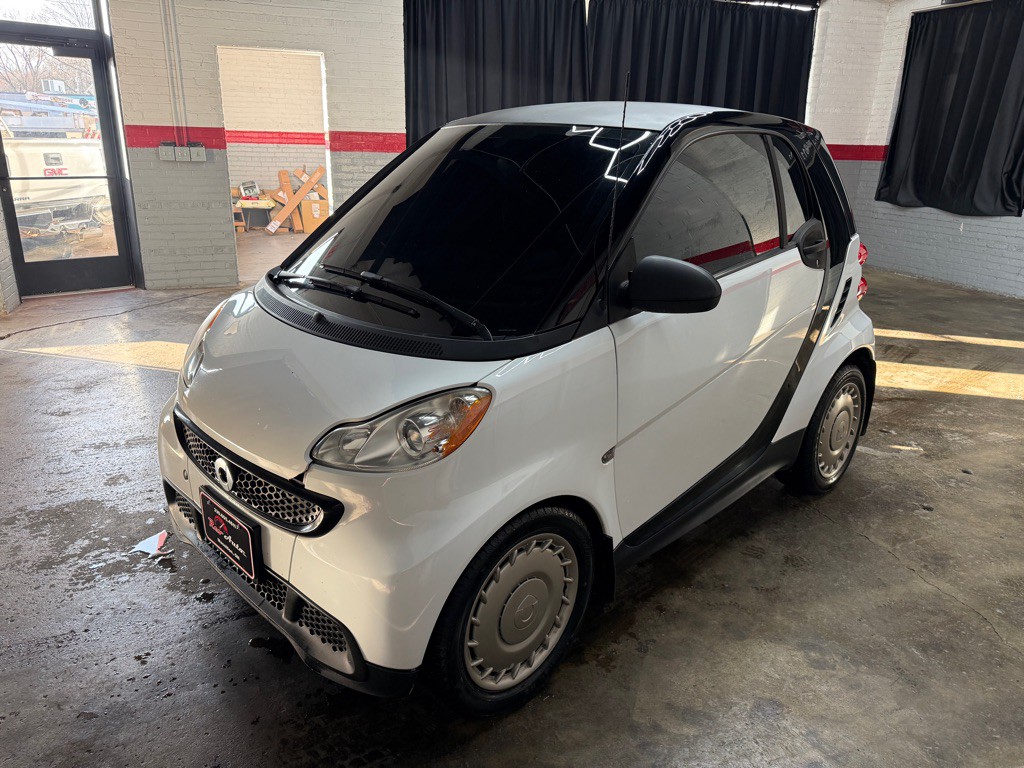 2013 smart fortwo Image 1
