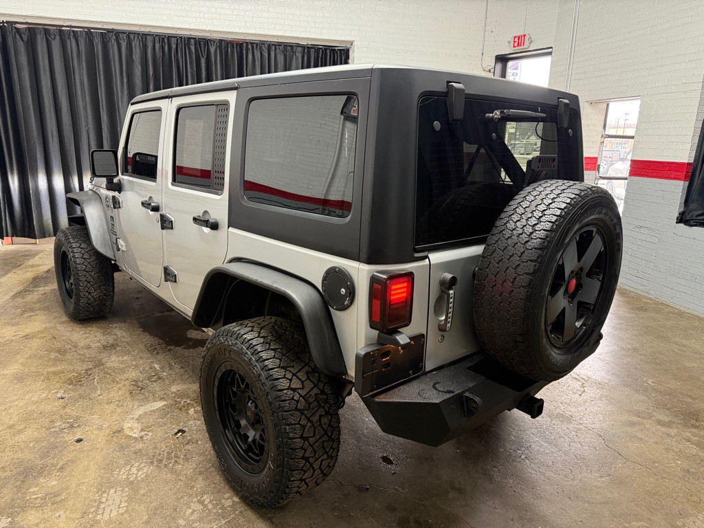 2012 Jeep Wrangler Unlimited Image 4