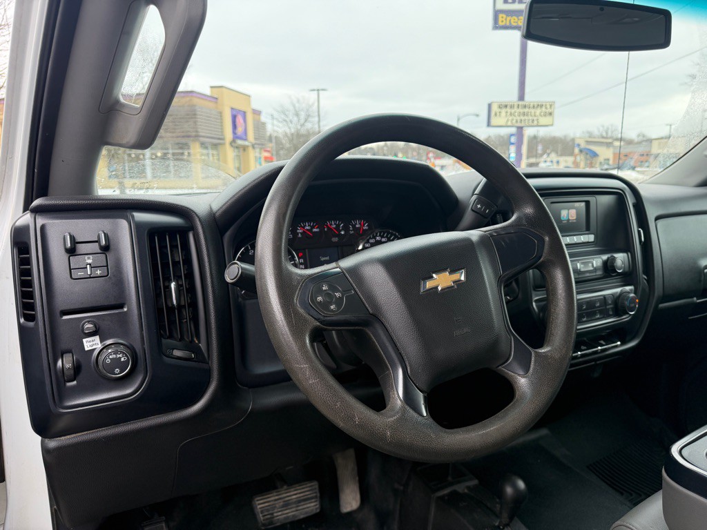 2016 Chevrolet Silverado 1500 Image 12