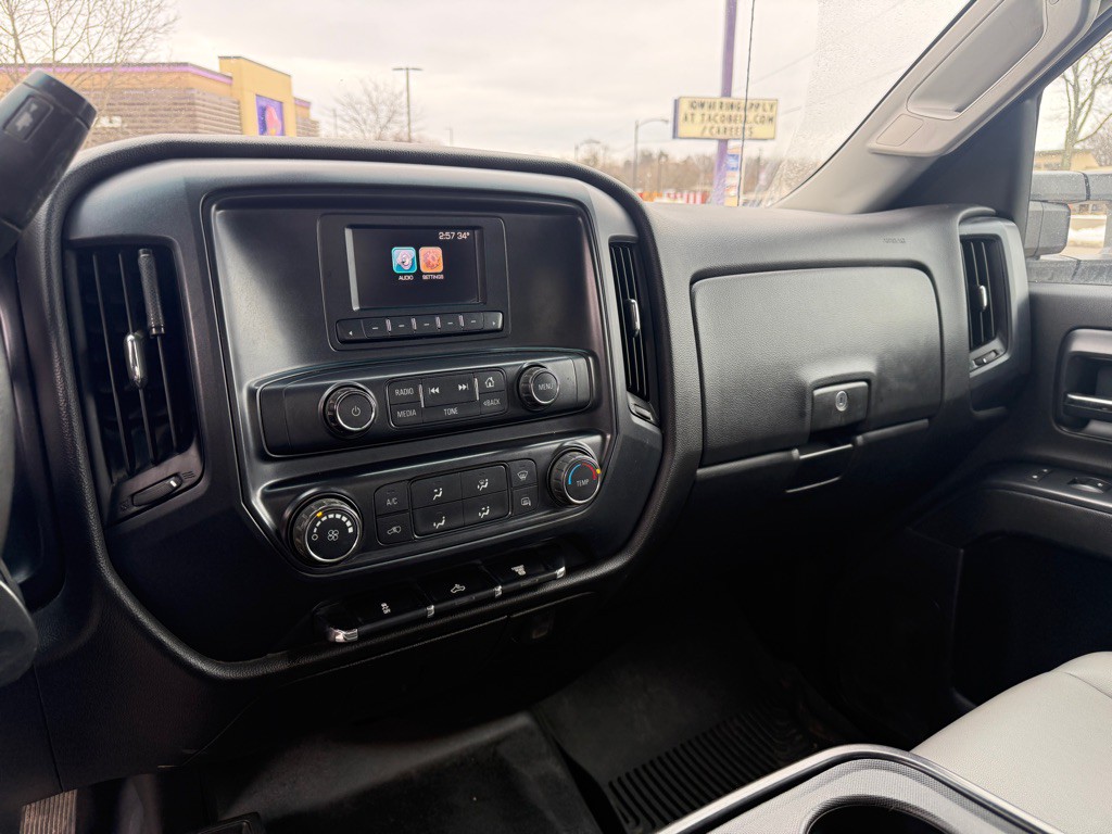 2016 Chevrolet Silverado 1500 Image 13