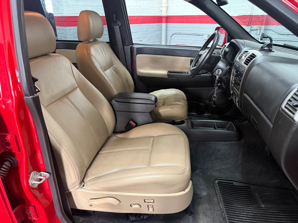 2010 Chevrolet Colorado Image 11