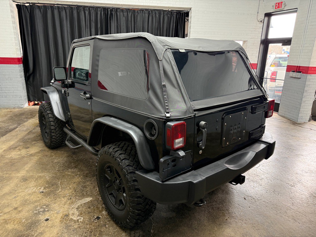 2012 Jeep Wrangler Image 6