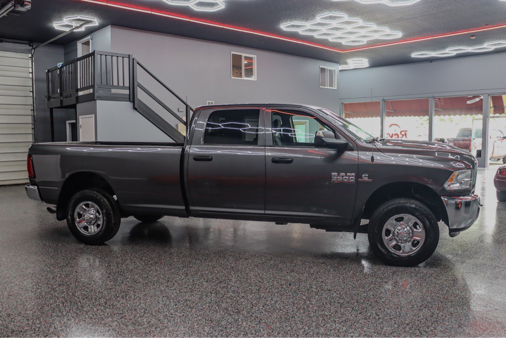 2014 RAM 3500 Image 5