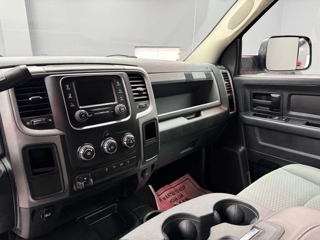 2014 RAM 3500 Image 10