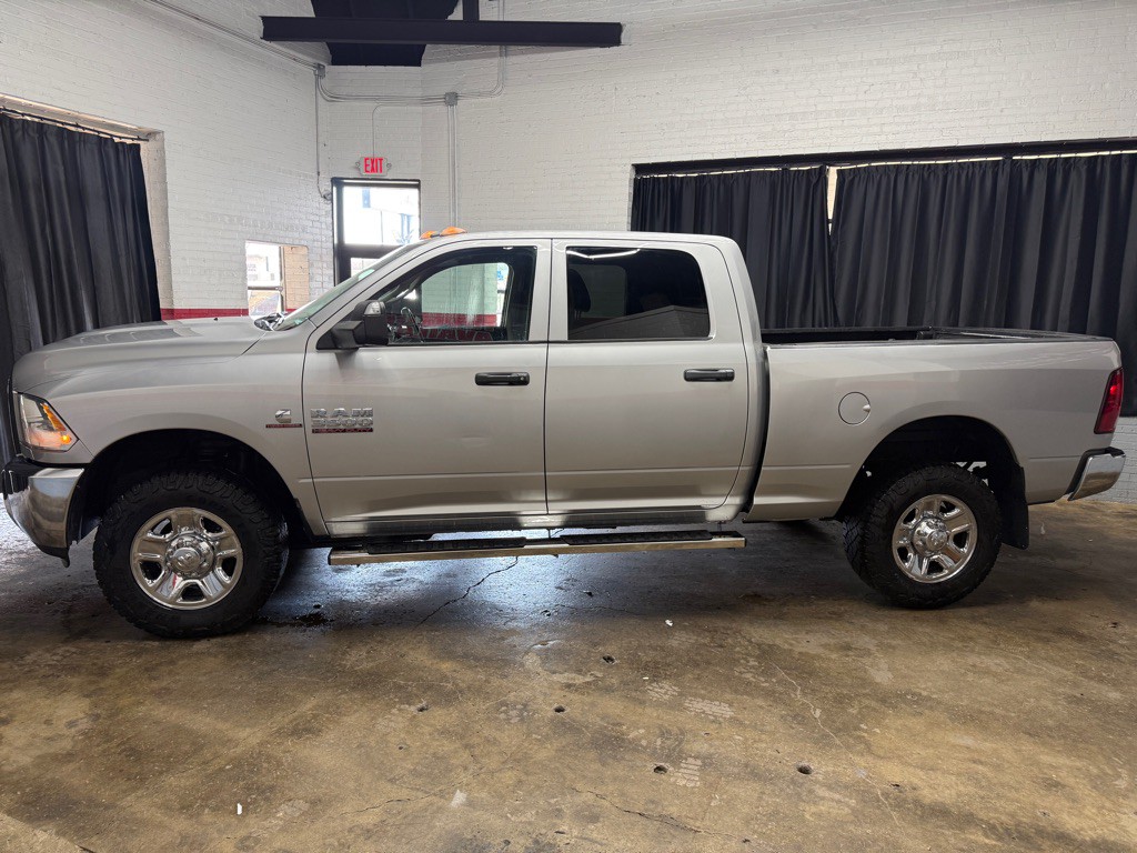 2015 RAM 3500 Image 4