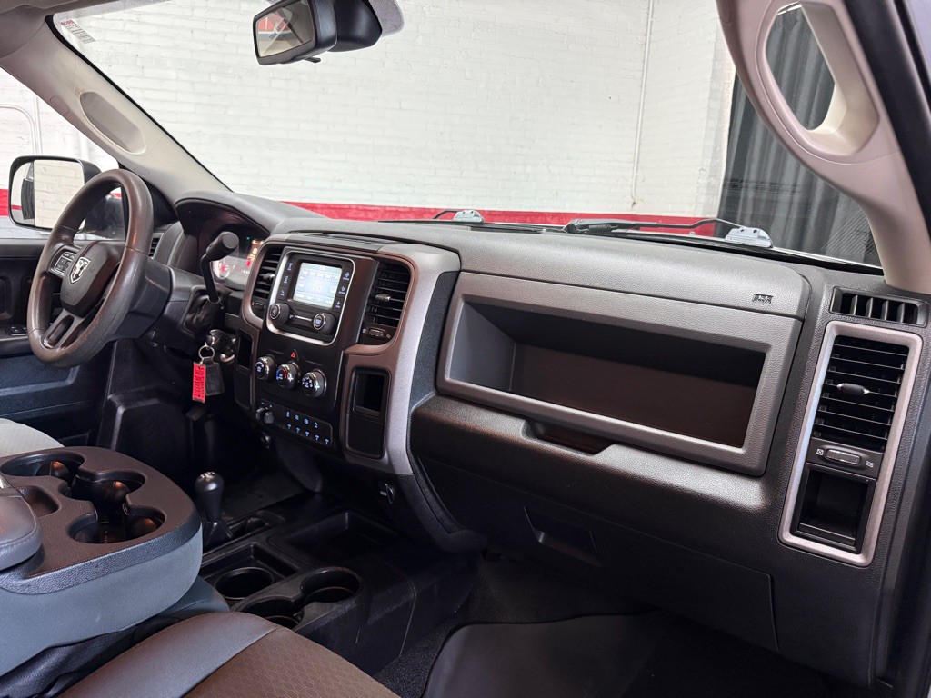 2015 RAM 3500 Image 7
