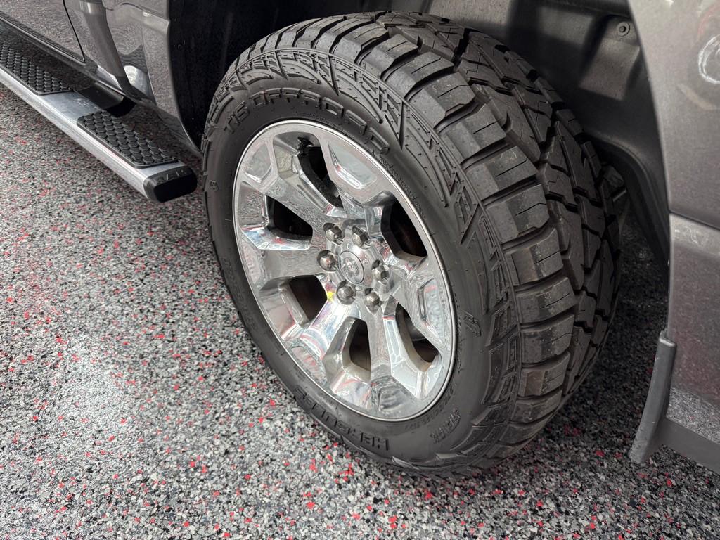 2019 RAM 1500 Image 9