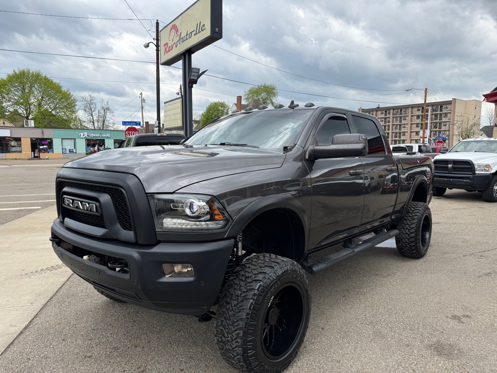 2018 RAM 2500 Image 2