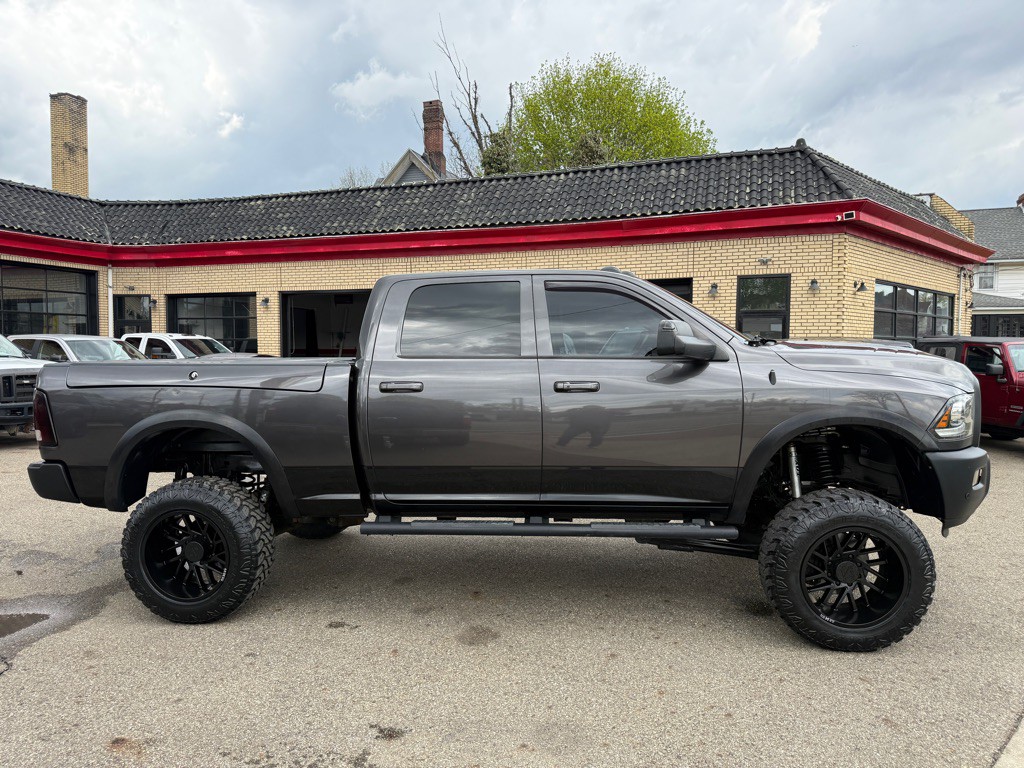 2018 RAM 2500 Image 4