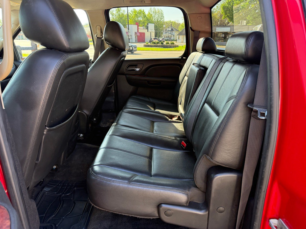 2011 Chevrolet Silverado 1500 Image 12