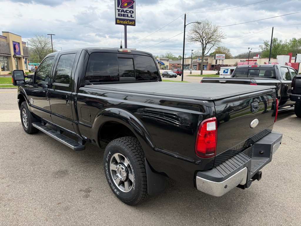 2011 Ford F-250 Image 5