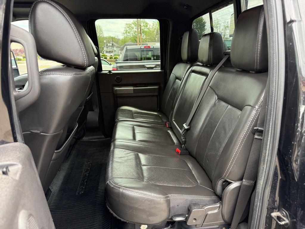 2011 Ford F-250 Image 6