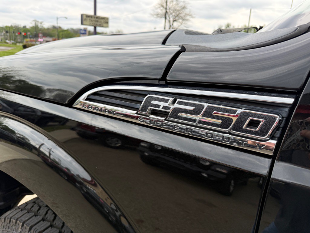 2011 Ford F-250 Image 15