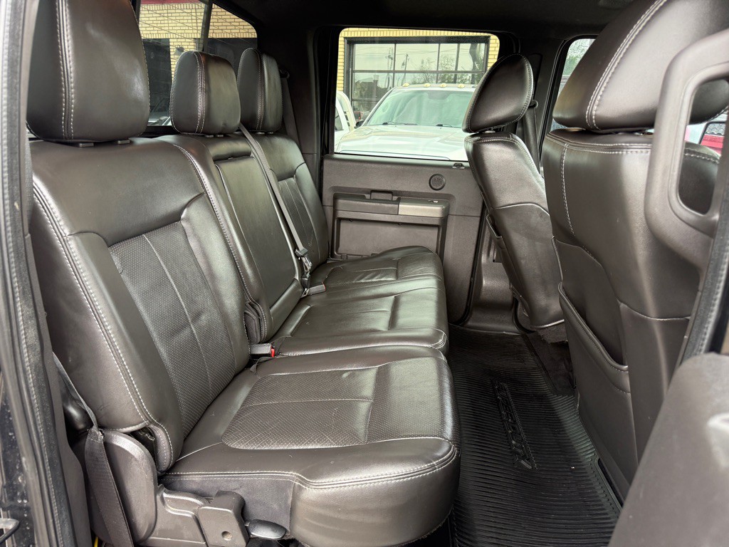 2011 Ford F-250 Image 16