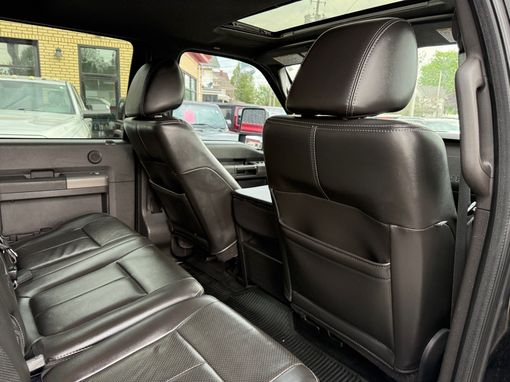 2011 Ford F-250 Image 17
