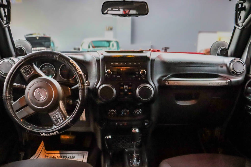 2014 Jeep Wrangler Unlimited Image 12