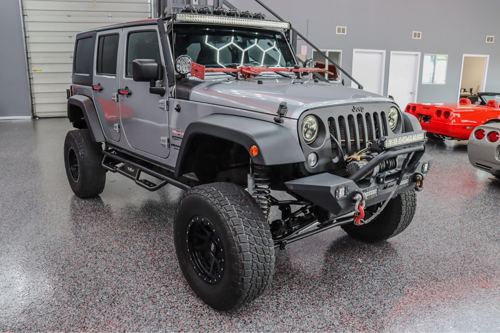 2014 Jeep Wrangler Unlimited Image 1
