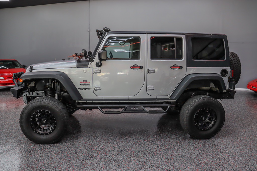 2014 Jeep Wrangler Unlimited Image 3