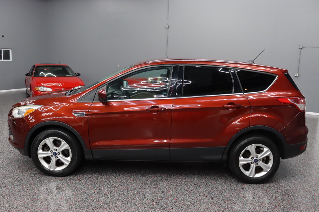 2015 Ford Escape Image 2
