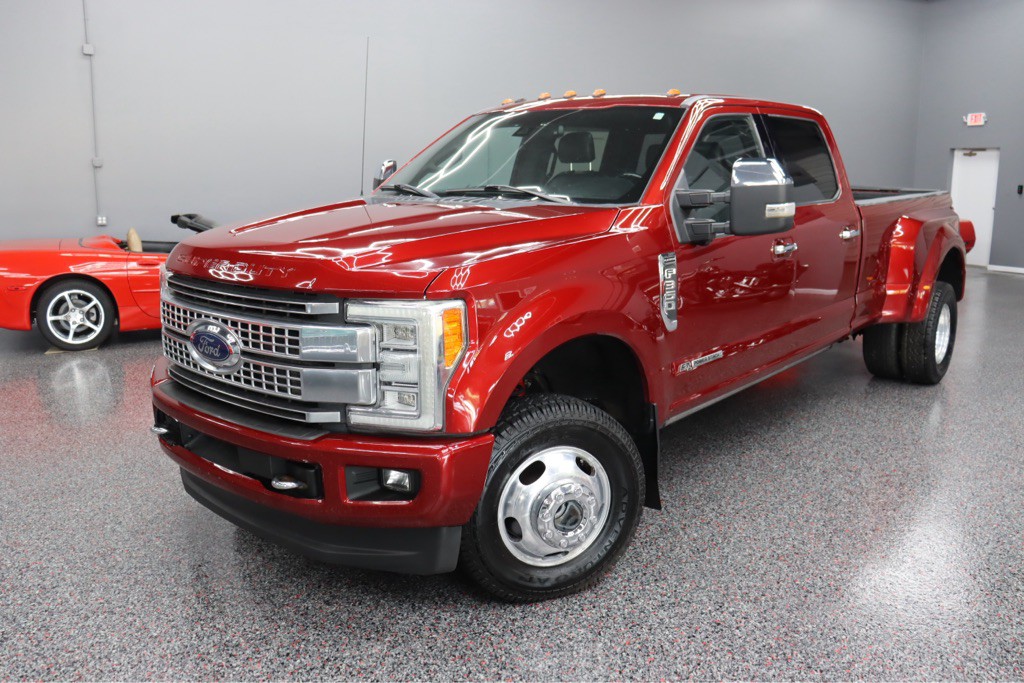 2017 Ford F-350 Image 1