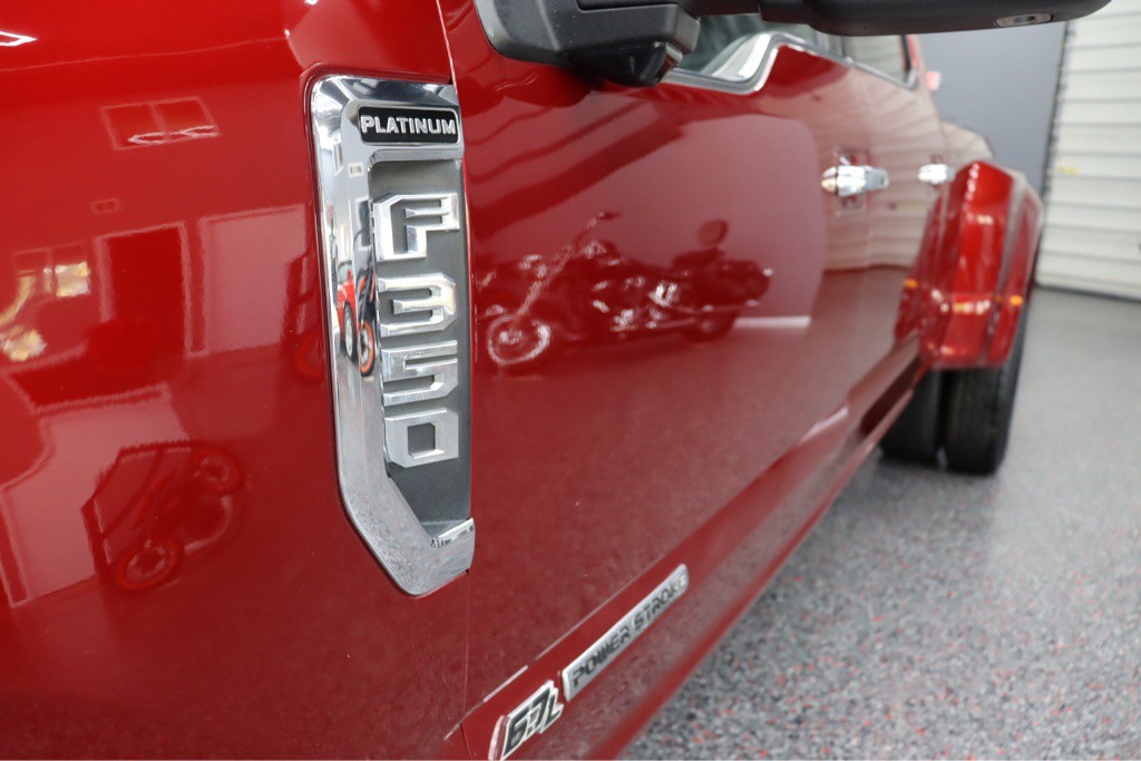 2017 Ford F-350 Image 4