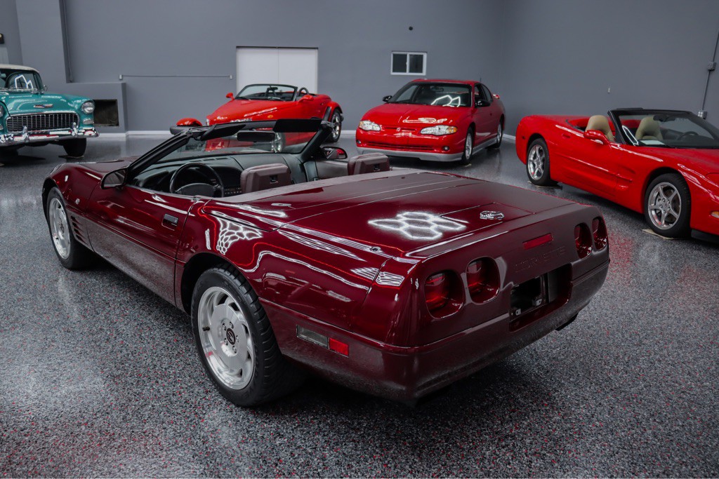 1993 Chevrolet Corvette Image 2