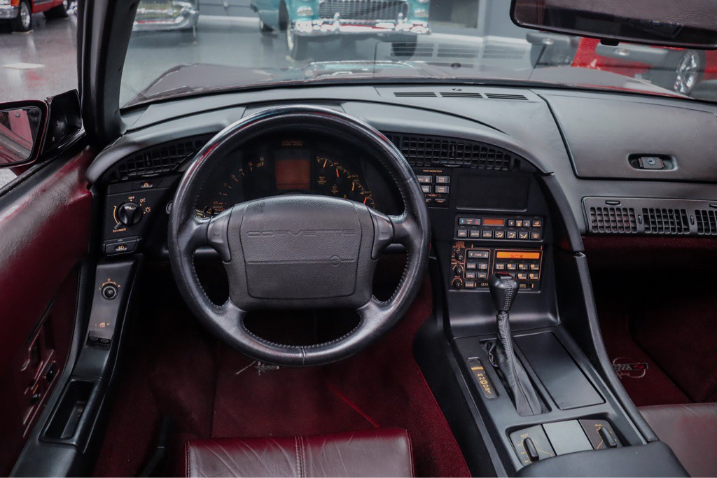 1993 Chevrolet Corvette Image 8