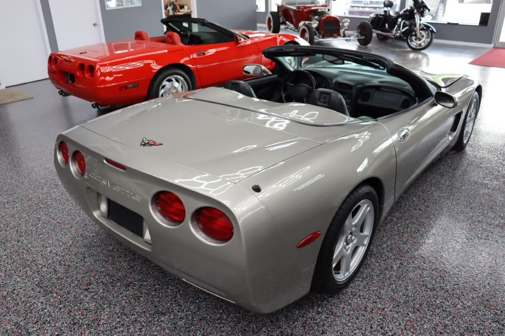 1998 Chevrolet Corvette Image 6