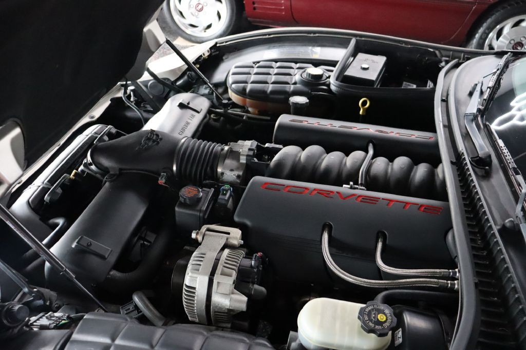 1998 Chevrolet Corvette Image 8