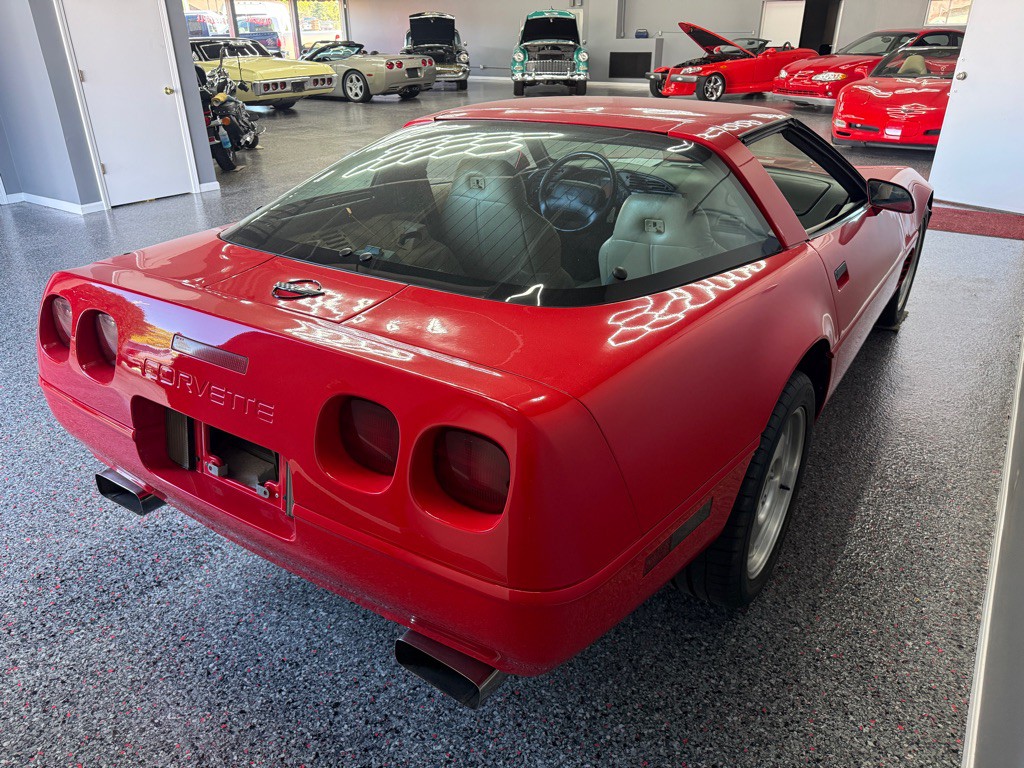 1996 Chevrolet Corvette Image 4