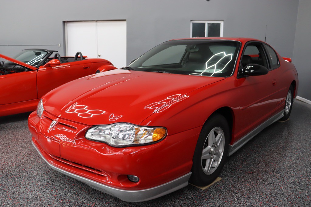 2002 Chevrolet Monte Carlo Image 2