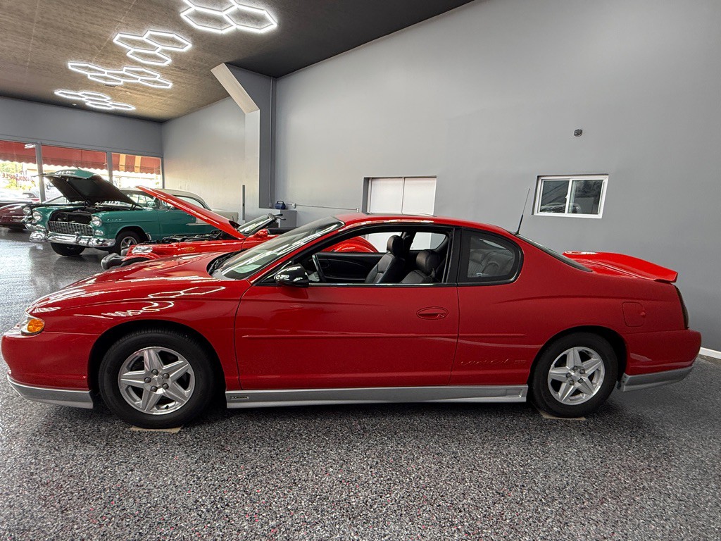 2002 Chevrolet Monte Carlo Image 5