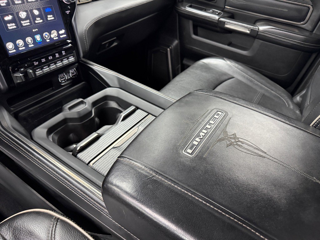 2020 RAM 3500 Image 12