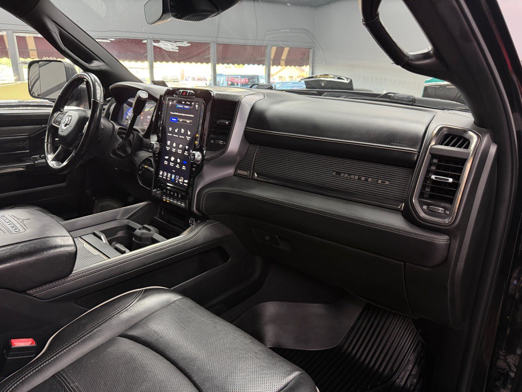 2020 RAM 3500 Image 15