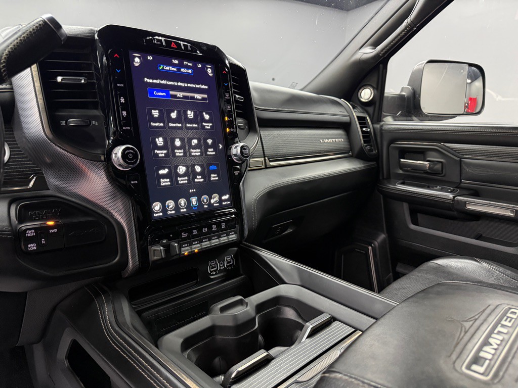 2020 RAM 3500 Image 17