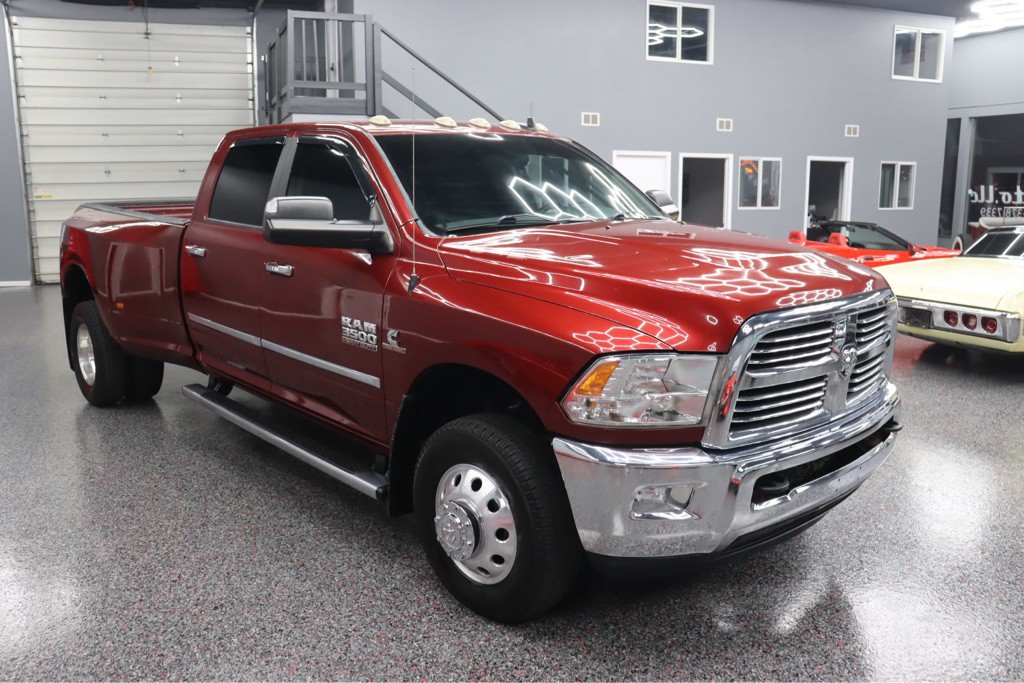 2015 RAM 3500 Image 8