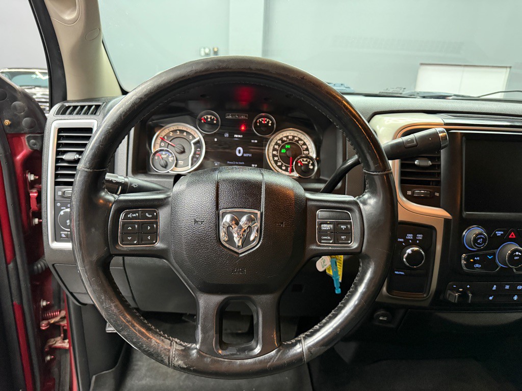 2015 RAM 3500 Image 17